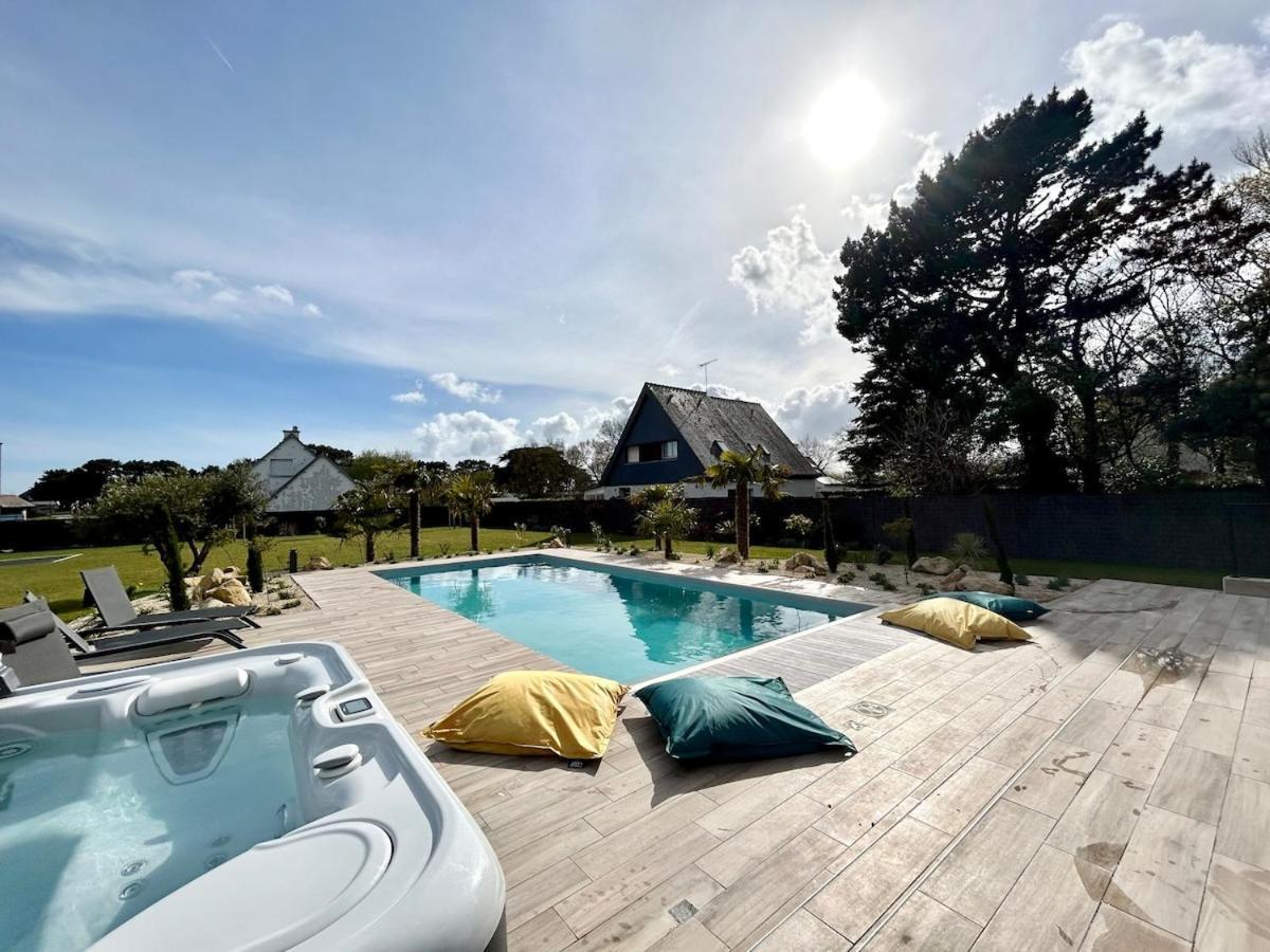 Superbe Villa Tout Confort Avec Piscine Chauffee Er Couverte Et Spa A 2 Pas De La Plage Фуенан Екстериор снимка